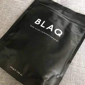 Blaq Body Scrub Activated Charcoal 7 oz NIB